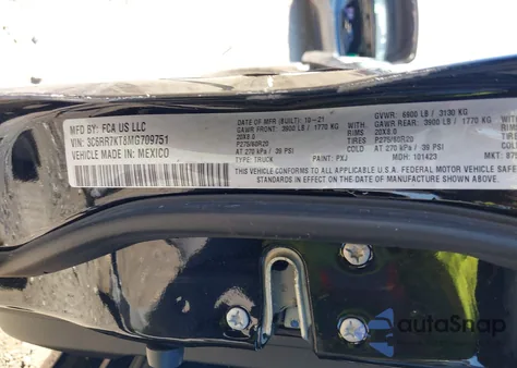 2021 Ram 1500 Classic Tradesman 4X4 5'7 Box z USA, uszkodzony, nr VIN 3C6RR7KT8MG709751